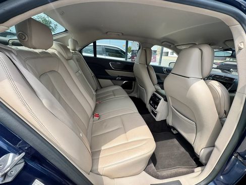 Used 2017 Lincoln Continental Reserve w/ Technology Package FWD image 16