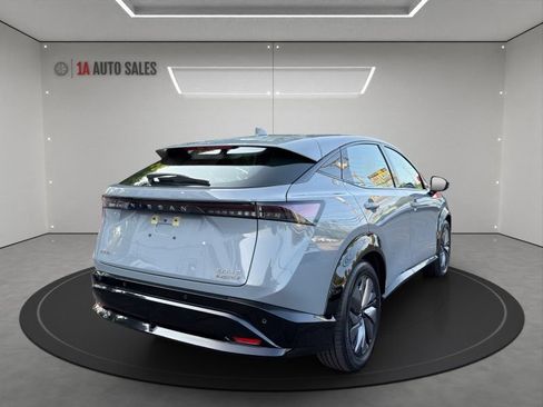 Used 2023 Nissan Ariya AWD image 5