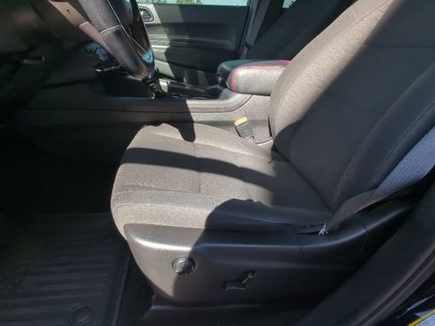 Used 2023 Dodge Durango GT AWD/4WD image 10