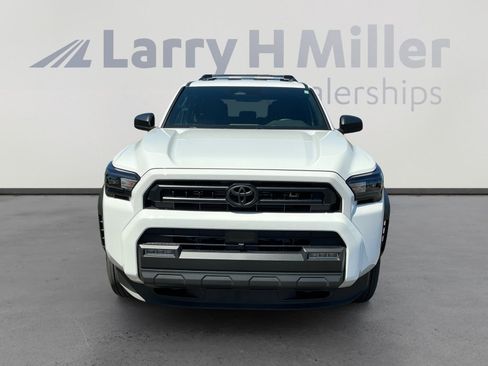 Used 2025 Toyota 4Runner SR5 image 8