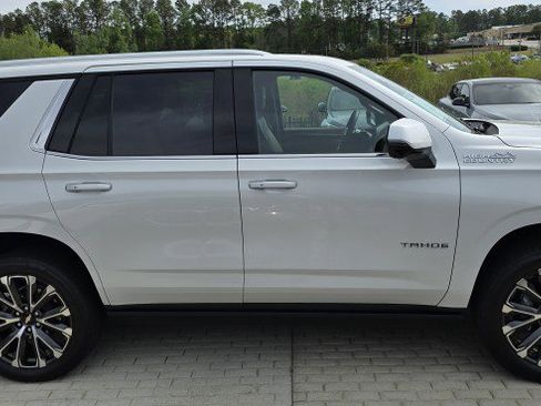 Used 2025 Chevrolet Tahoe High Country image 4