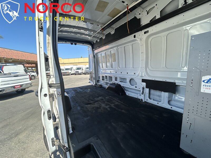 Used 2023 Ford Transit 250 148 High Roof Extended w/ Load Area Protection Package RWD image 11