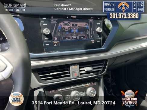 Used 2024 Volkswagen Taos SE FWD image 14