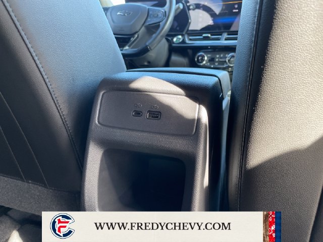 Used 2025 Chevrolet Trax RS w/ Driver Confidence Package FWD image 33