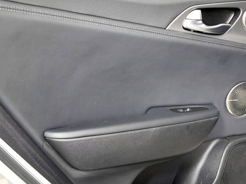 Used 2018 Kia Stinger GT2 image 41