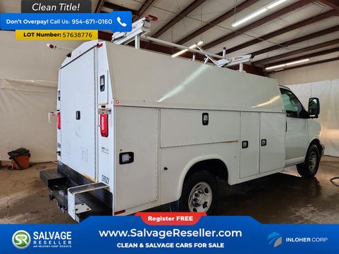 Used 2020 Chevrolet Express 3500 w/ Power Convenience Package RWD image 4