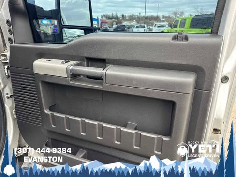 Used 2016 Ford F250 Lariat w/ Lariat Ultimate Package image 13