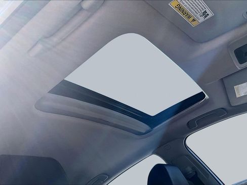 Certified 2024 Honda Civic EX-L image 24