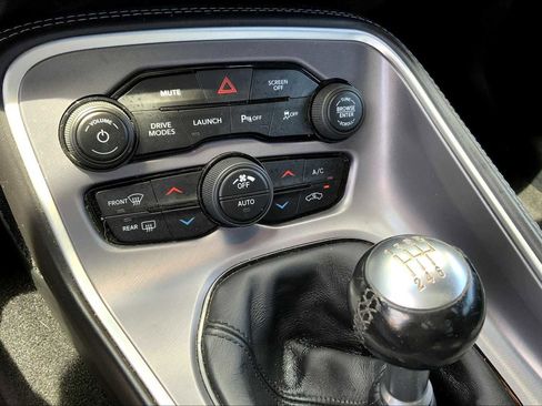 Used 2019 Dodge Challenger R/T Scat Pack w/ Dynamics Package RWD image 34