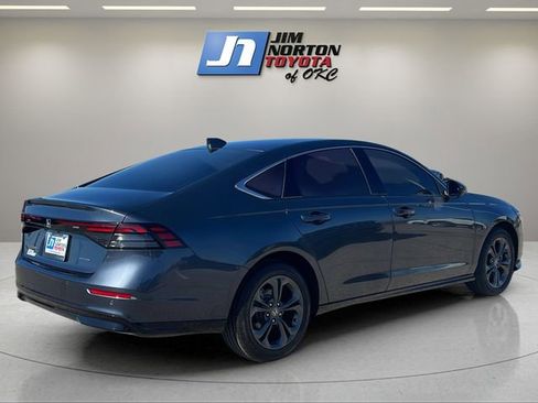 Used 2025 Honda Accord EX-L image 5