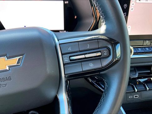 Used 2024 Chevrolet Colorado LT w/ LT Convenience Package image 25