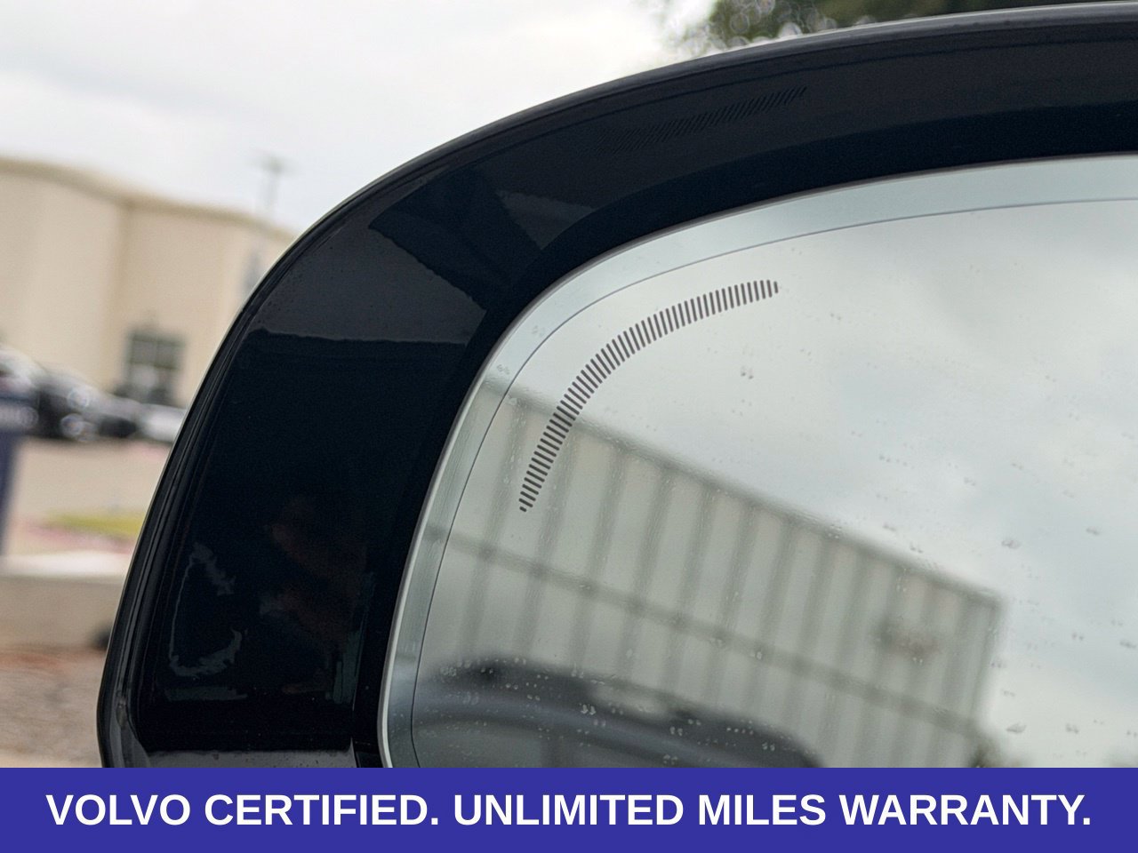 Certified 2024 Volvo XC60 B5 Plus w/ Protection Package Premier AWD/4WD image 12