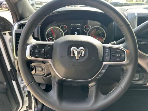Certified 2025 RAM 2500 Big Horn AWD/4WD image 30