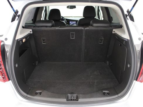 Used 2022 Buick Encore Preferred image 9