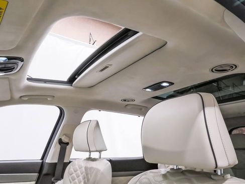 Used 2021 Hyundai Palisade Calligraphy image 10