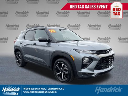 Certified 2022 Chevrolet TrailBlazer RS w/ Driver Confidence Package image 1