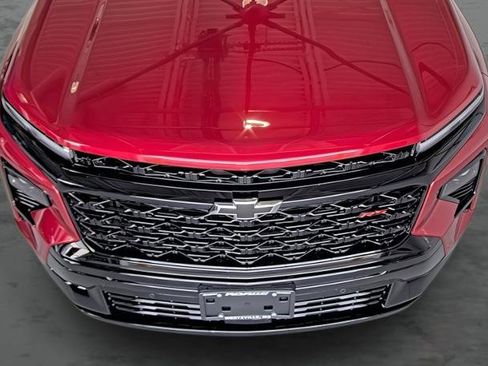 New 2026 Chevrolet Traverse RS w/ LPO, Floor Liner Package image 16