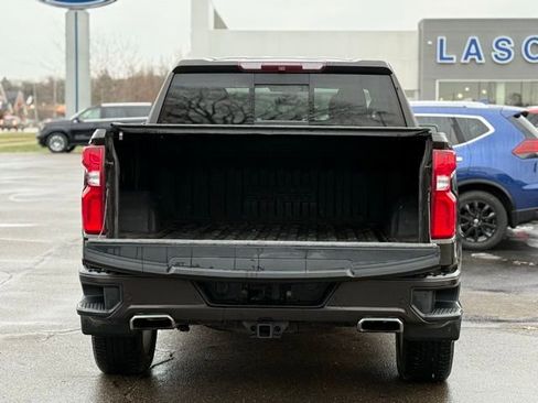 Used 2019 Chevrolet Silverado 1500 High Country w/ Technology Package image 46