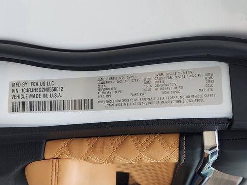 Used 2022 Jeep Grand Cherokee Summit w/ Adv Protech Group IV image 33