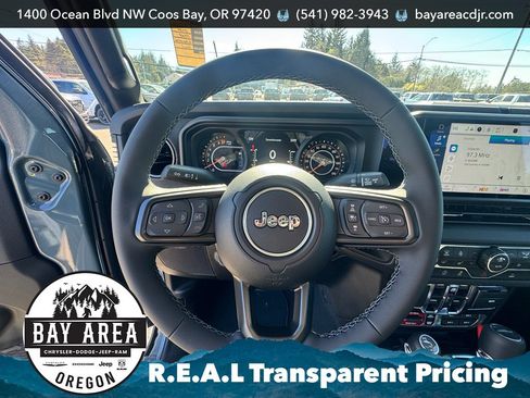 New 2026 Jeep Gladiator Rubicon w/ Steel Bumper Group AWD/4WD image 21