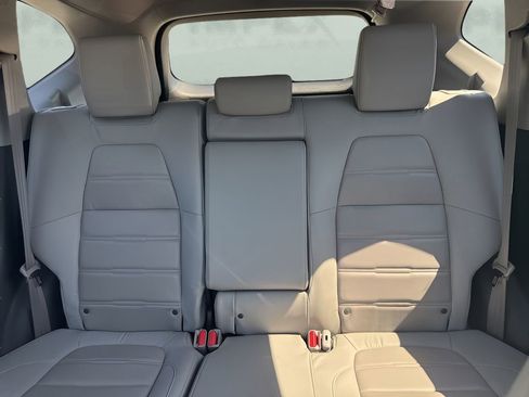 Used 2019 Honda CR-V Touring image 13