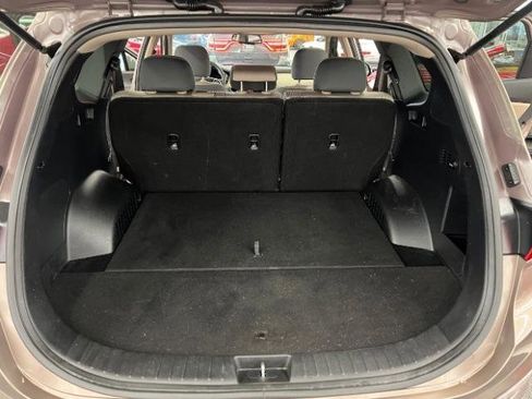 Used 2019 Hyundai Santa Fe SEL FWD image 33