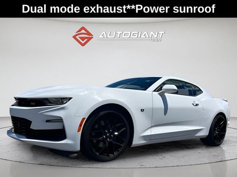 Used 2021 Chevrolet Camaro SS RWD image 14