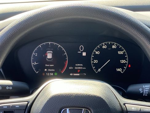 Certified 2024 Honda HR-V LX image 23