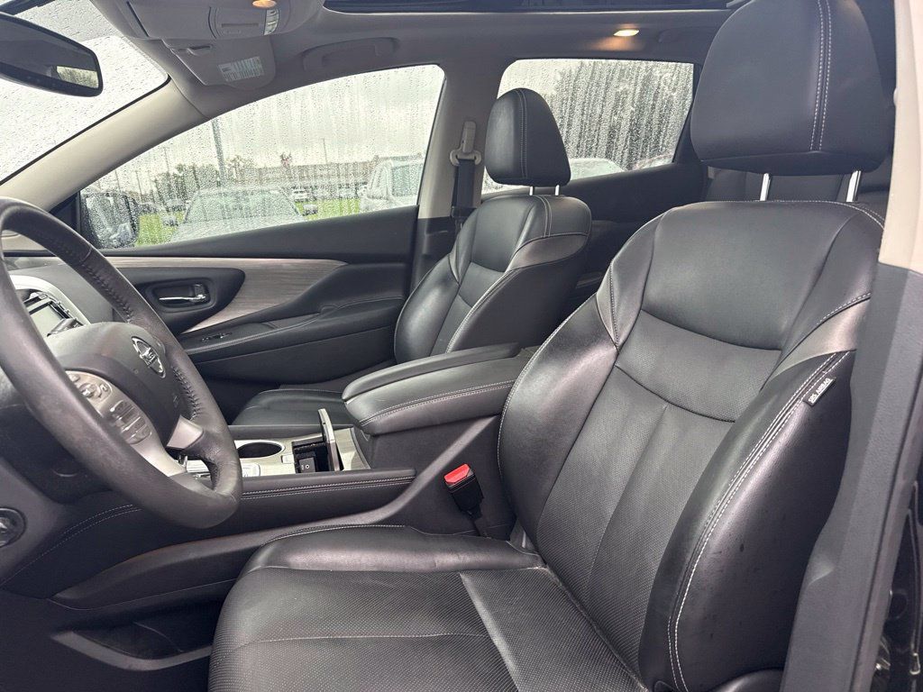 Used 2017 Nissan Murano Platinum w/ Platinum Technology Package AWD/4WD image 9