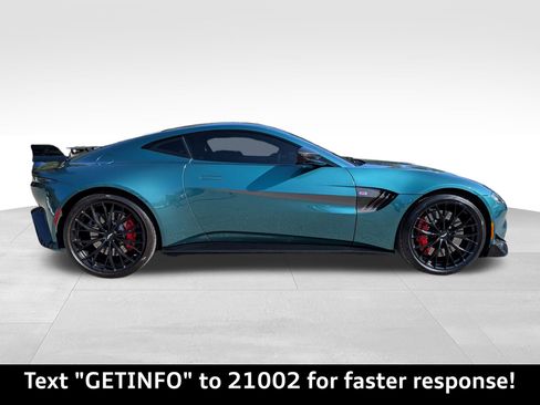 Used 2022 Aston Martin V8 Vantage Coupe image 2