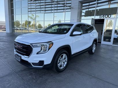 Used 2024 GMC Terrain SLE