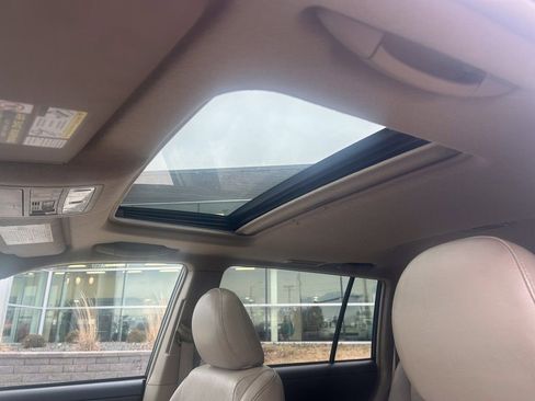 Used 2010 Toyota Highlander Limited image 22