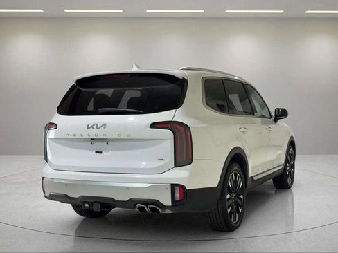 Used 2024 Kia Telluride SX Prestige image 3