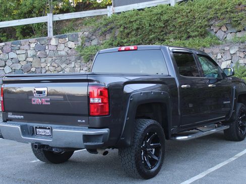 Used 2016 GMC Sierra 1500 SLE w/ SLE Value Package AWD/4WD image 9