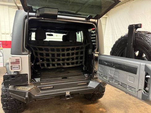 Used 2017 Jeep Wrangler Unlimited Sport w/ Quick Order Package 24S image 6