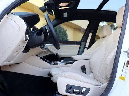 Used 2019 BMW X3 sDrive30i w/ Premium Package image 18