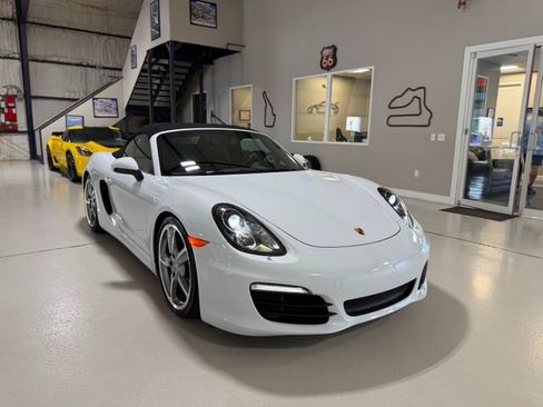 Used 2015 Porsche Boxster S RWD image 49