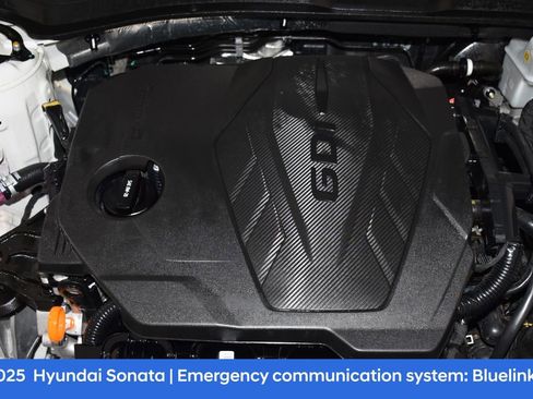 Certified 2025 Hyundai Sonata SE image 7