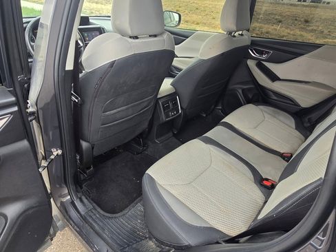 Used 2024 Subaru Forester Premium image 15