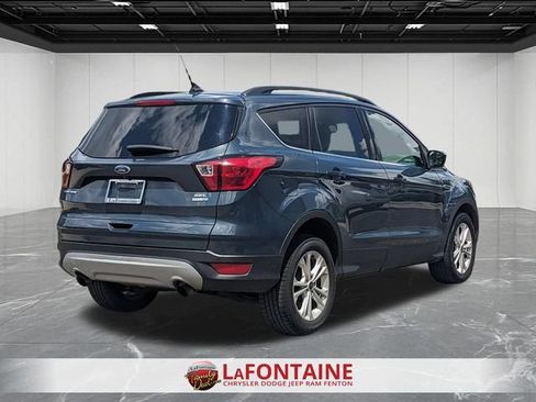 Used 2019 Ford Escape SEL AWD/4WD image 5