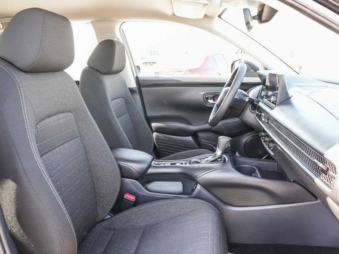 Used 2025 Honda HR-V LX image 16