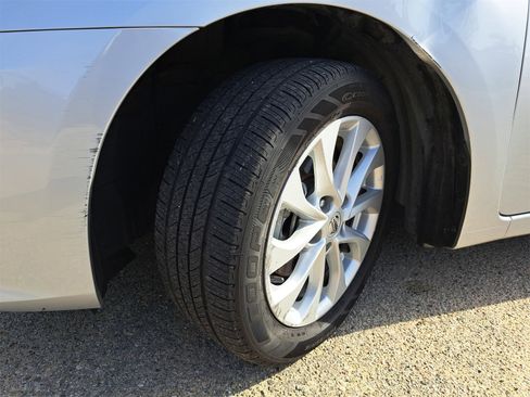 Used 2019 Nissan Sentra SV image 34