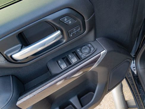 Used 2022 Chevrolet Silverado 3500 LTZ w/ LTZ Plus Package image 19