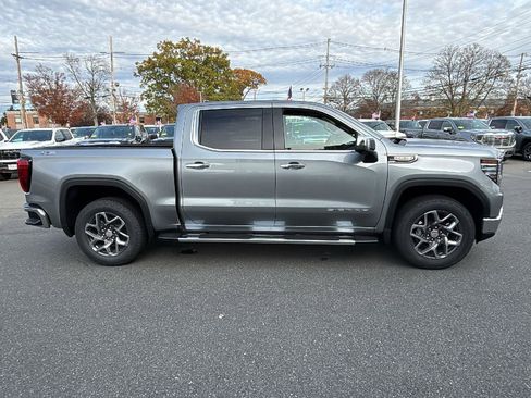 New 2026 GMC Sierra 1500 SLT w/ SLT Premium Plus Package image 8