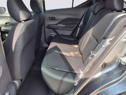 New 2025 Nissan Kicks Play S image 15