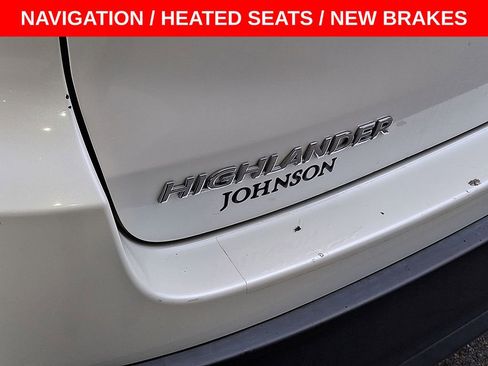 Used 2018 Toyota Highlander XLE image 25