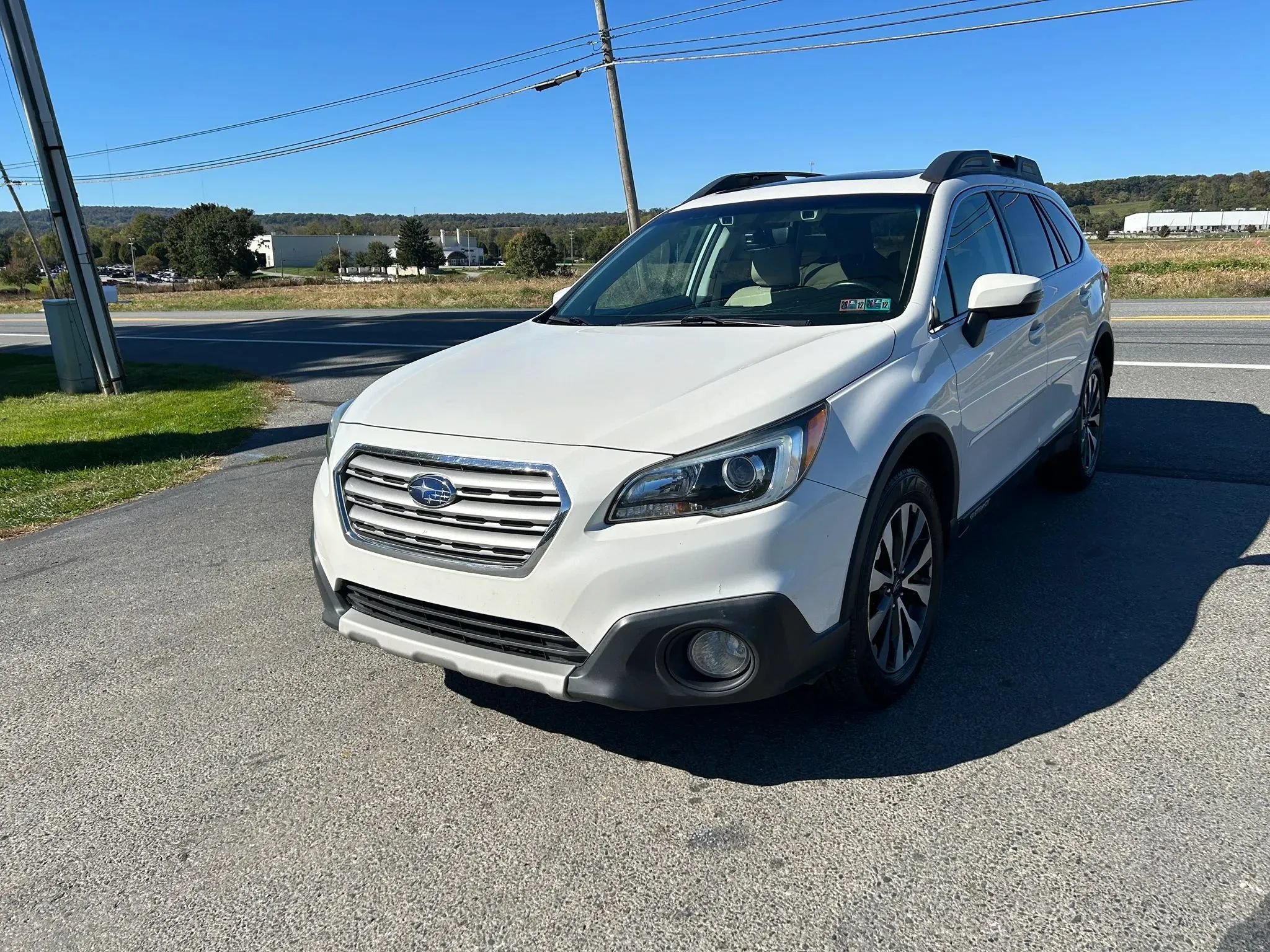 Used 2017 Subaru Outback 2.5i Limited AWD/4WD image 5
