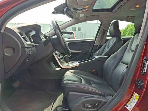 Used 2012 Volvo S60 T5 FWD image 13