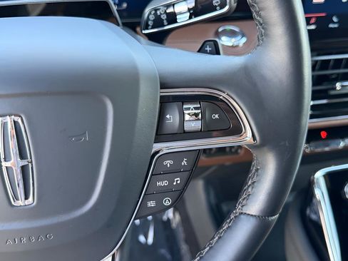 Used 2024 Lincoln Navigator Reserve image 15
