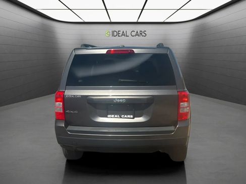 Used 2016 Jeep Patriot Sport w/ Power Value Group AWD/4WD image 6